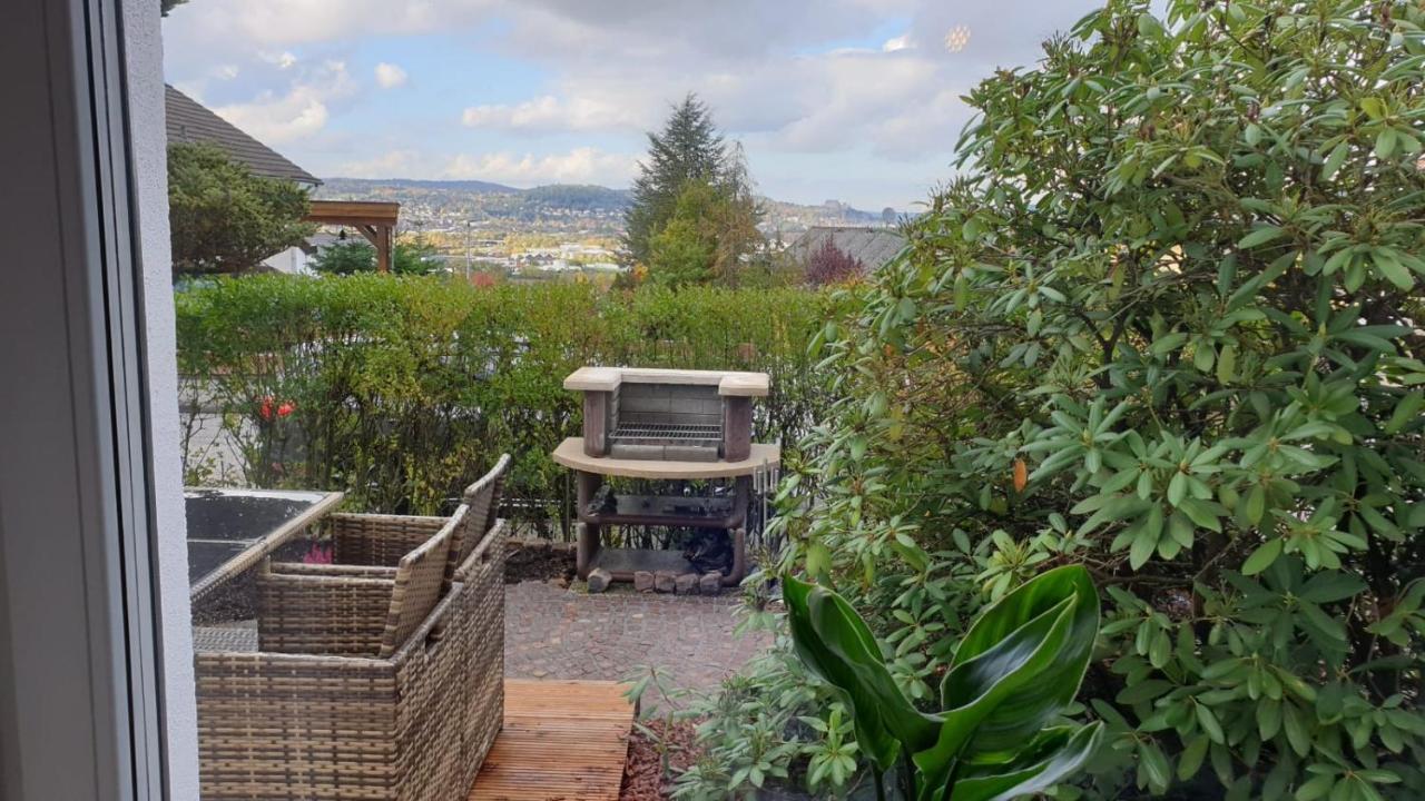 Haus Edda - Ferienwohnungen Mit Garten Und Schlossblick Marburg Екстер'єр фото